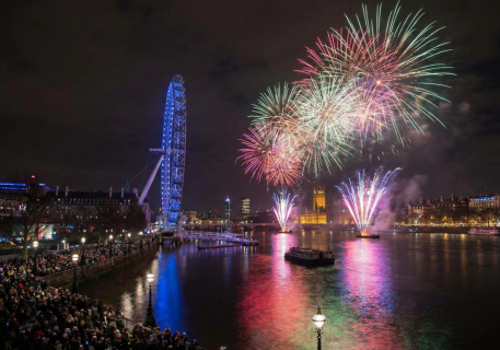 London New Year’s Eve Fireworks At The Thames